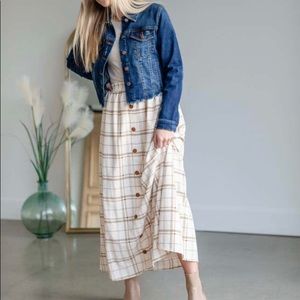 Inherit McKenna Prairie Plaid Button Detail Maxi Skirt